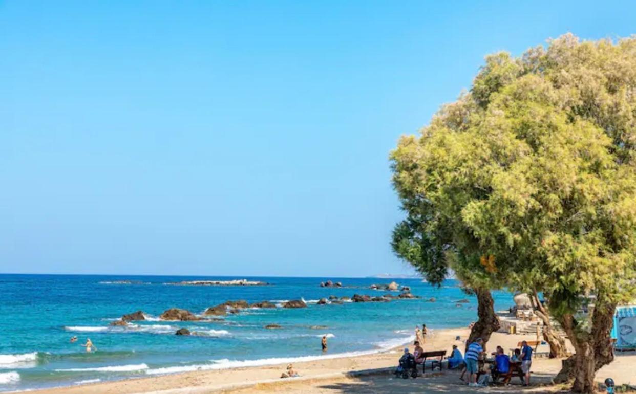 Beachfront Lux Apartments & Gym 4 Chania  Екстер'єр фото
