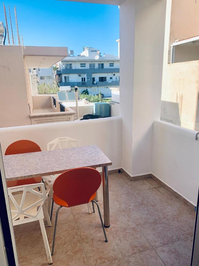 Beachfront Lux Apartments & Gym 4 Chania  Екстер'єр фото
